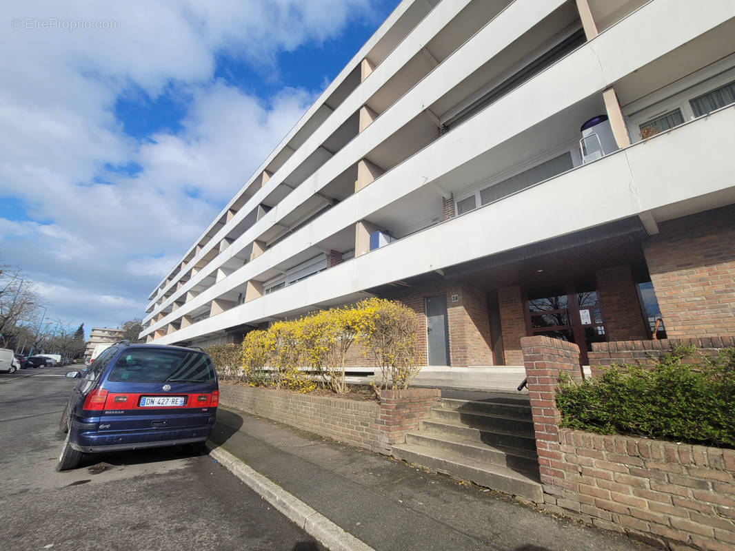 Appartement à VILLIERS-LE-BEL