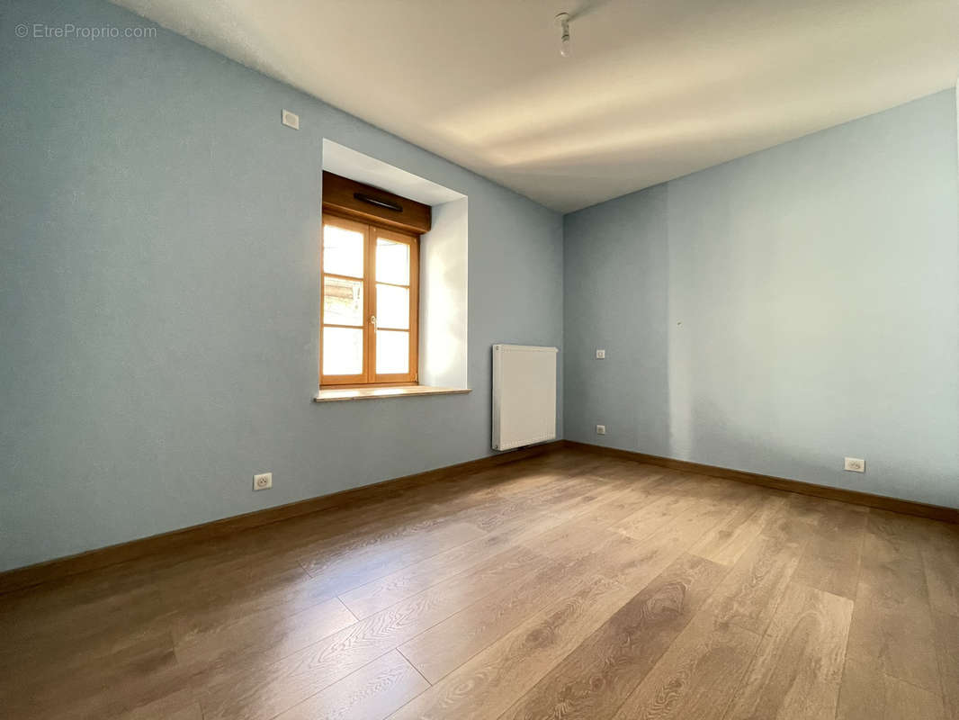 Appartement à LURE