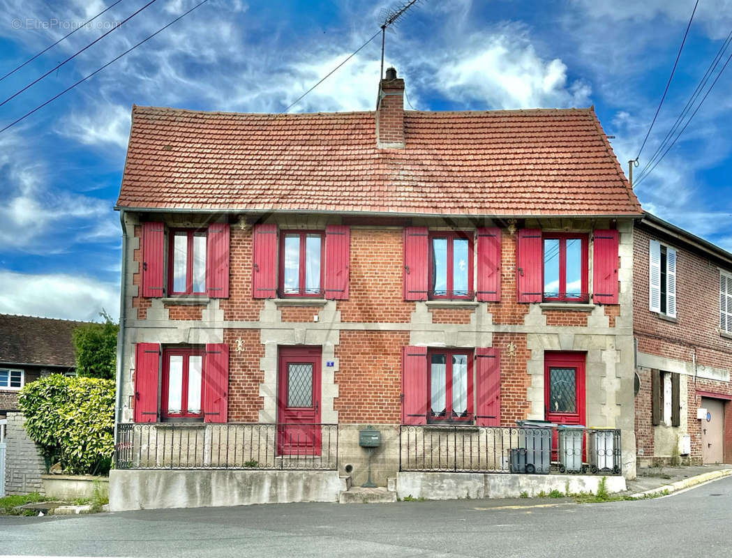 Maison à SAINT-CREPIN-IBOUVILLERS