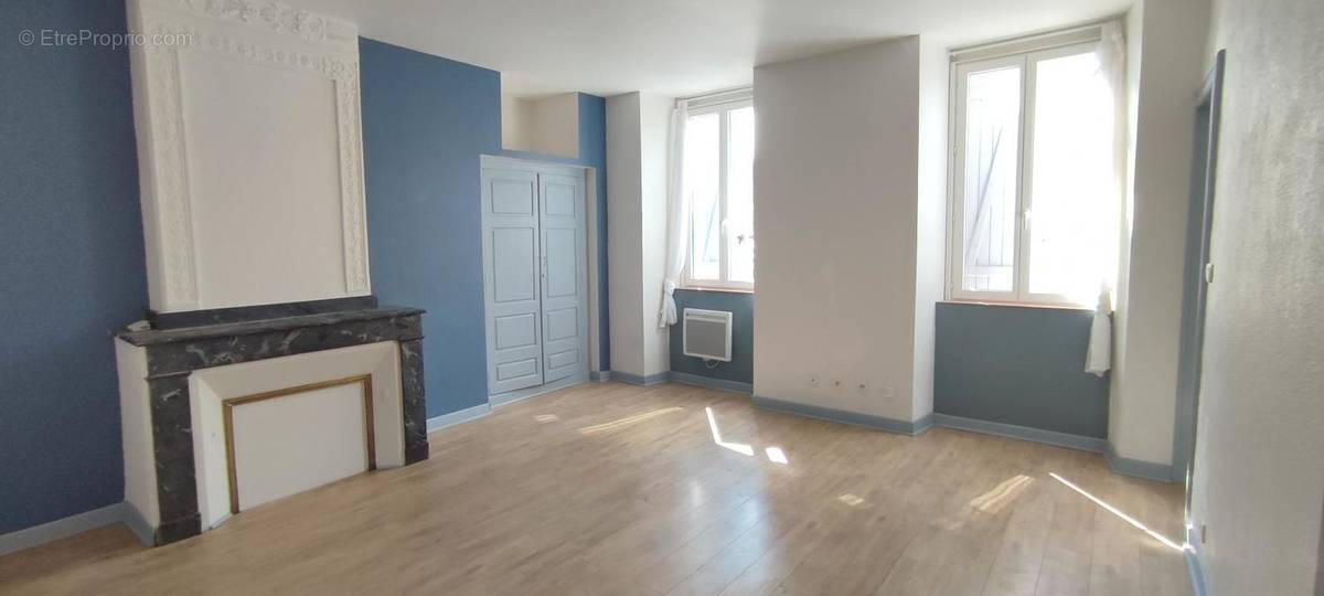 Appartement à VIC-EN-BIGORRE