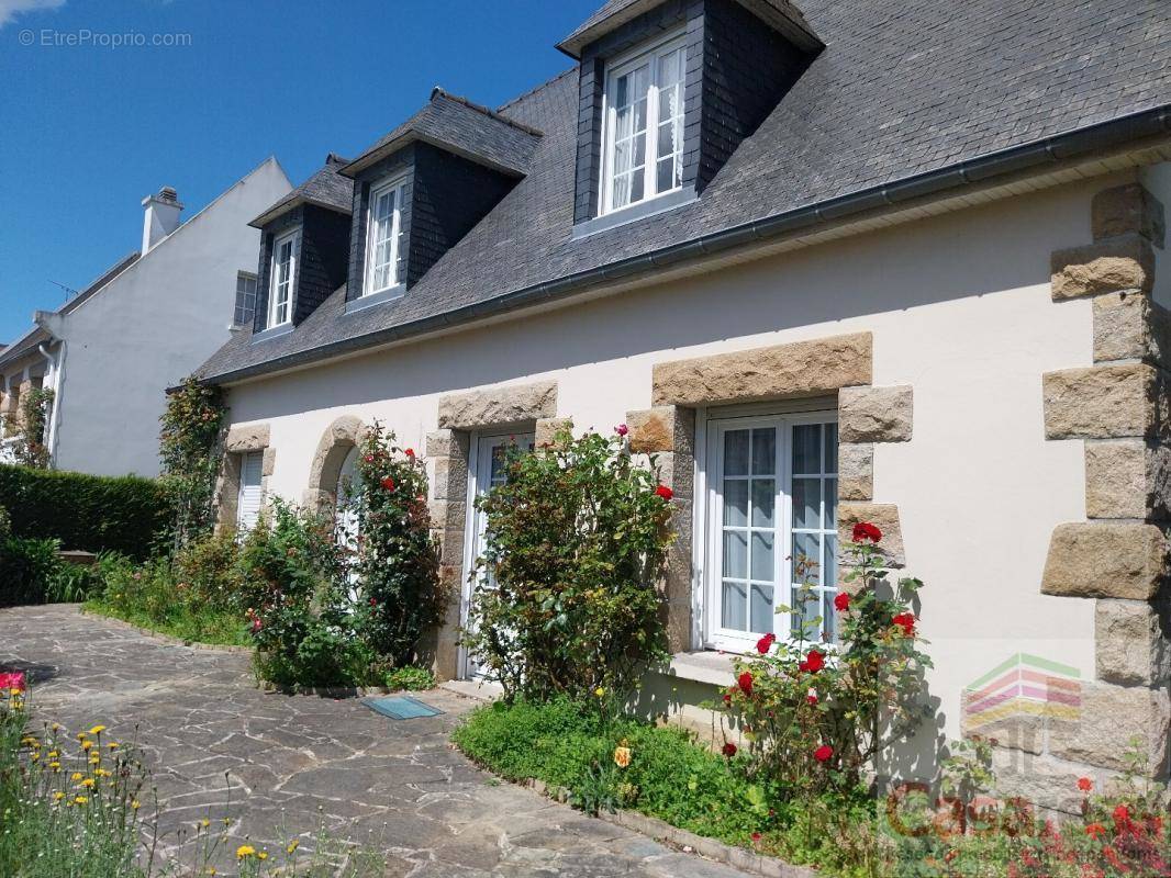 Maison à SAINT-JOUAN-DES-GUERETS