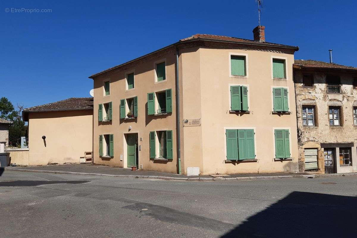 Appartement à MONSOLS