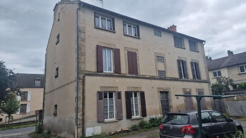 Appartement à SOUVIGNY