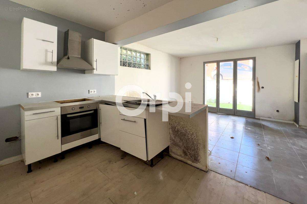 Appartement à FAYENCE