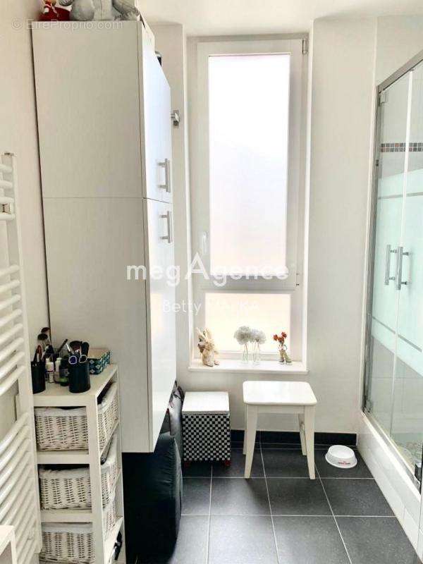 Appartement à COLOMBES