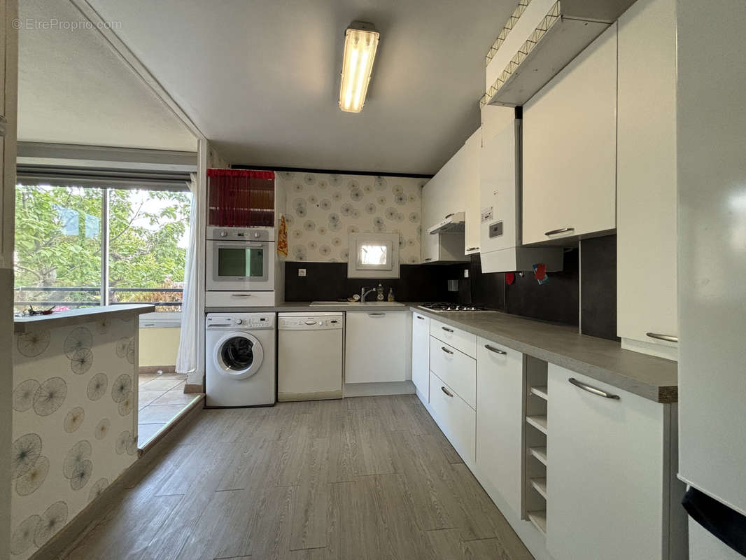 Appartement à PLAN-DE-CUQUES