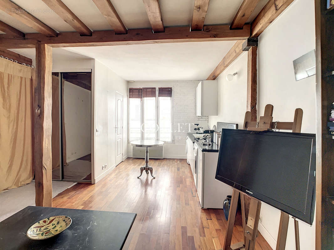 Appartement à PARIS-11E