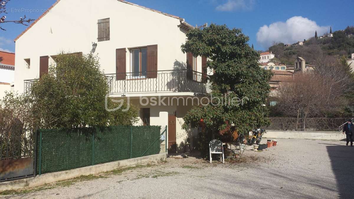 Appartement à DRAGUIGNAN