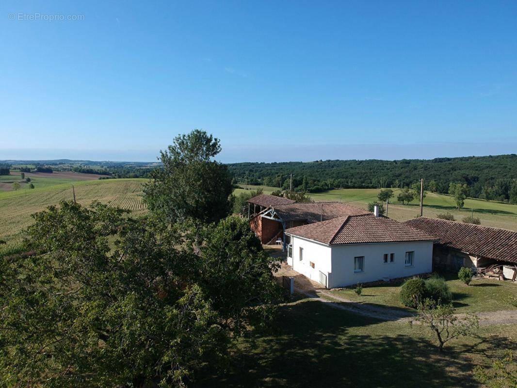 Maison à CAUSSADE