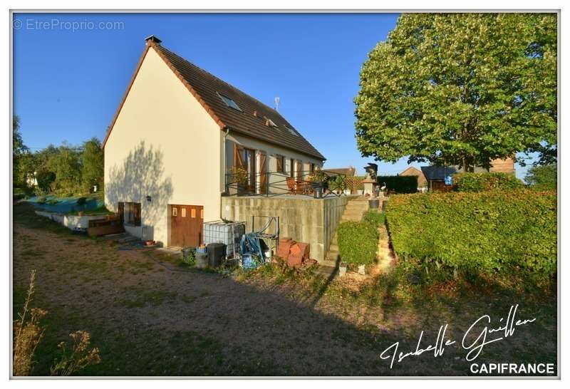 Maison à CHATEAUMEILLANT