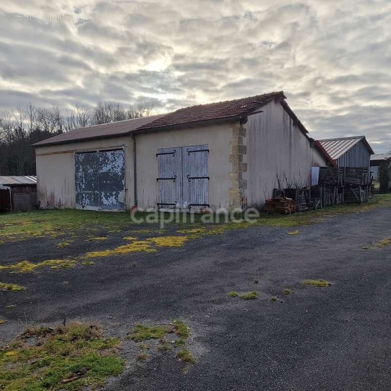 Maison à SAINT-SAUVEUR