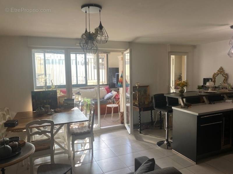 Appartement à MARSEILLE-11E