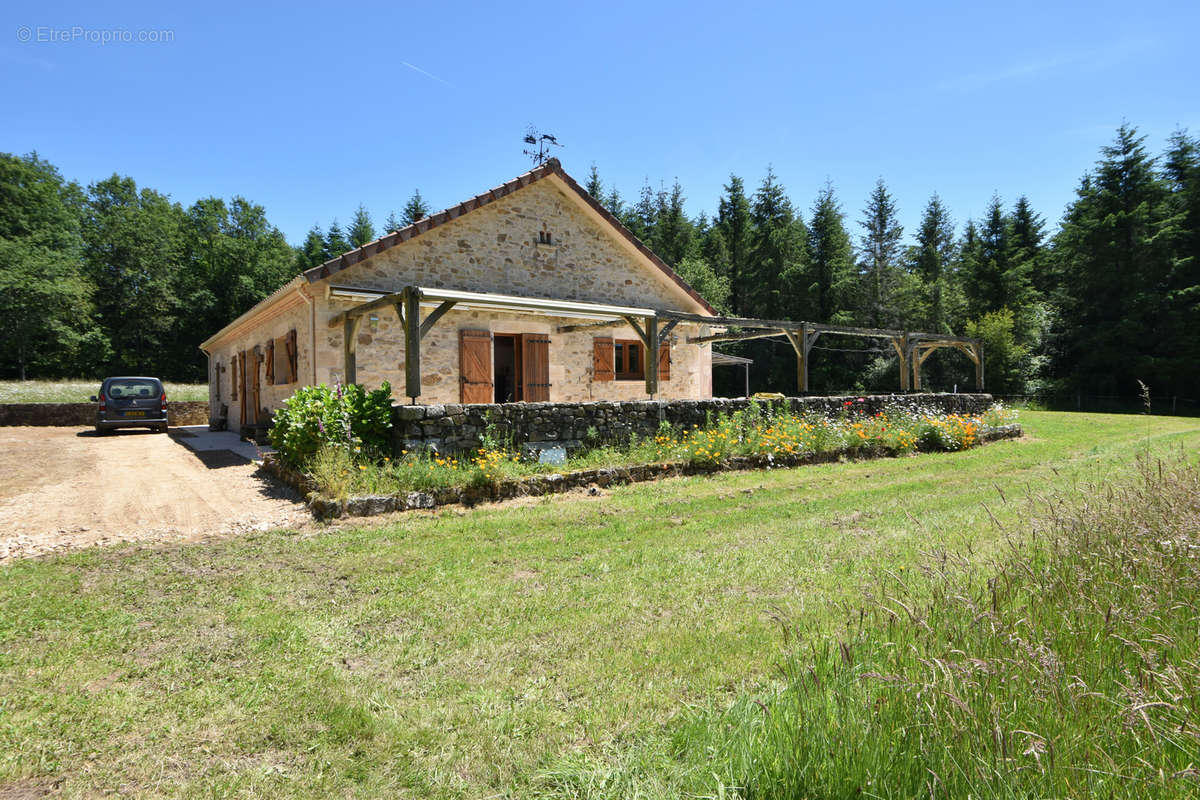 Maison à MAISONNAIS-SUR-TARDOIRE