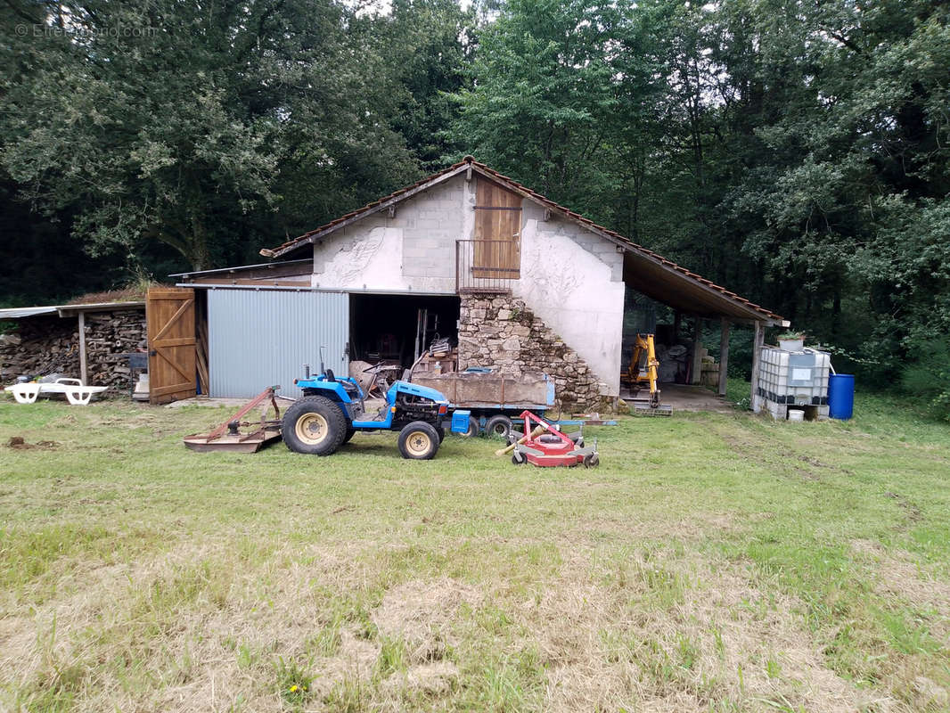 Maison à MAISONNAIS-SUR-TARDOIRE