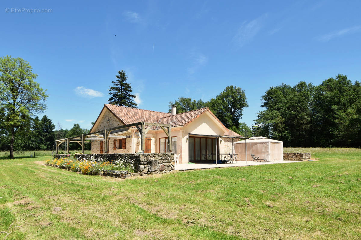 Maison à MAISONNAIS-SUR-TARDOIRE