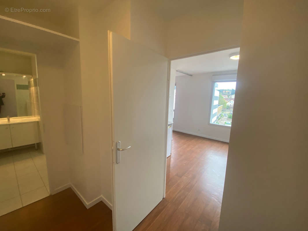 Appartement à NANTERRE