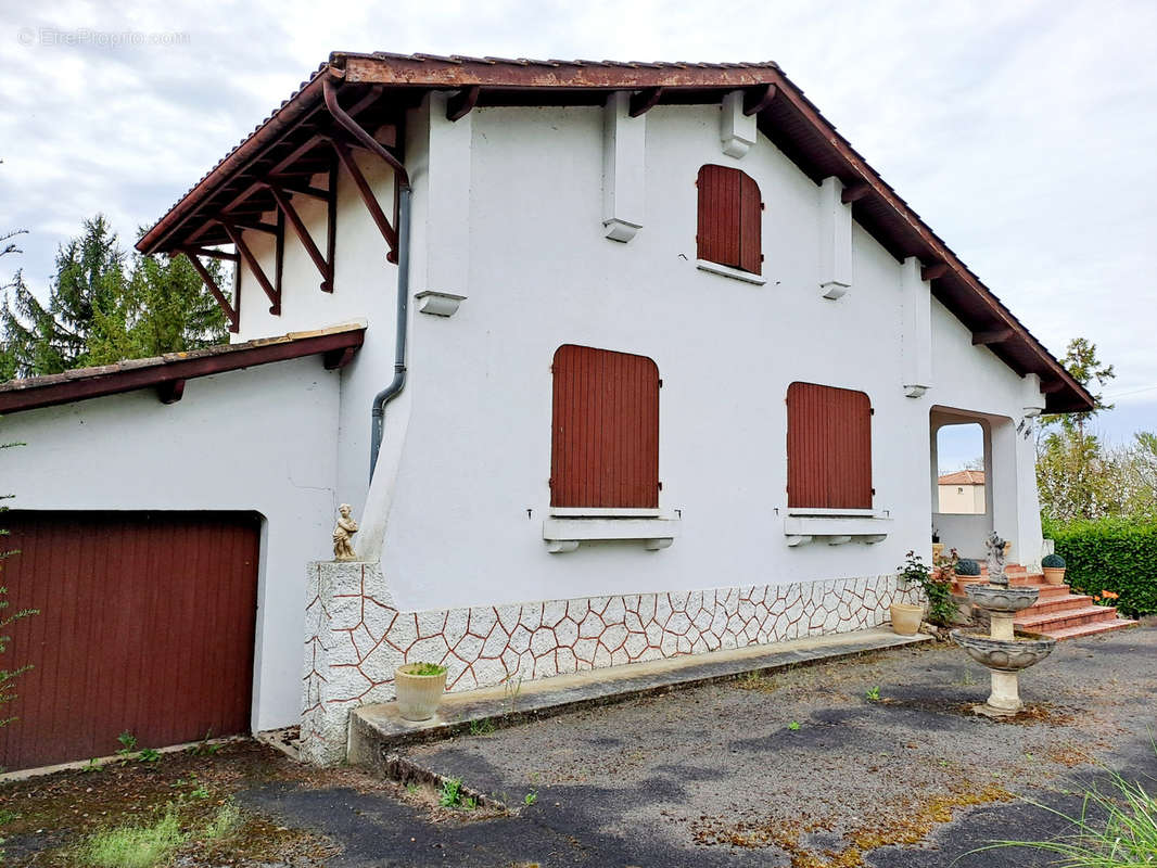 Maison à PENNE-D&#039;AGENAIS