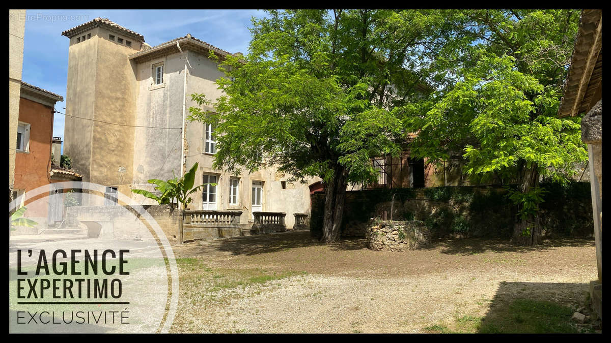 Maison à BOLLENE