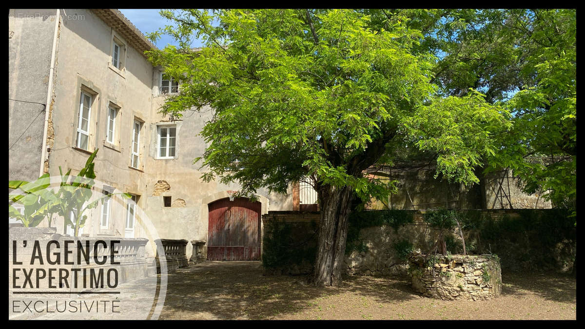 Maison à BOLLENE