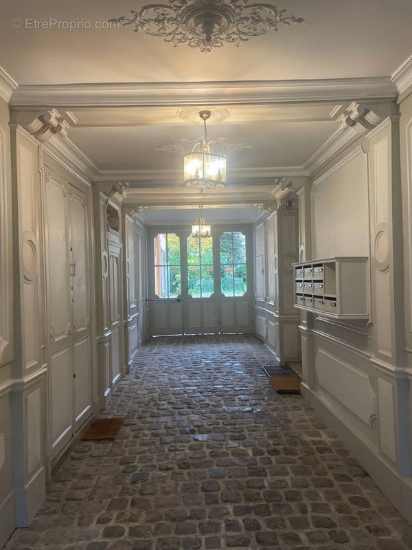 Appartement à VERSAILLES