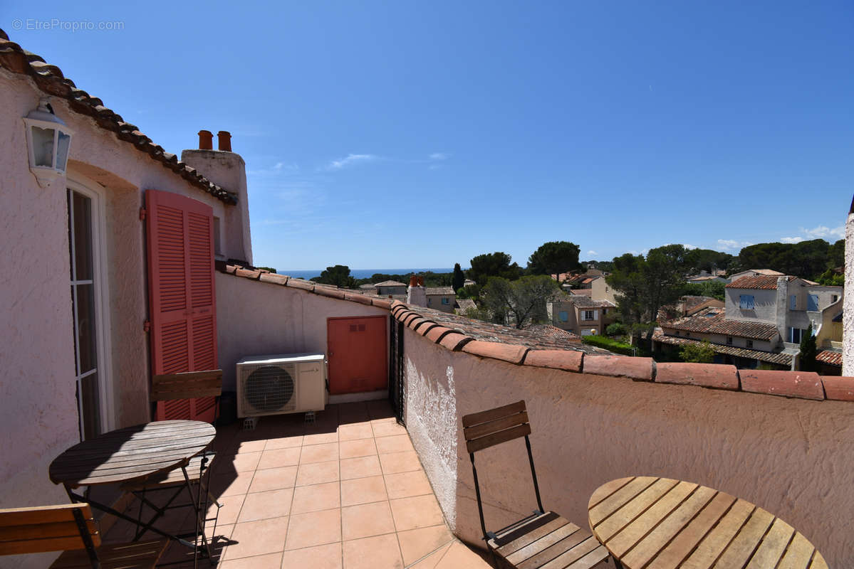 Appartement à SAINT-RAPHAEL