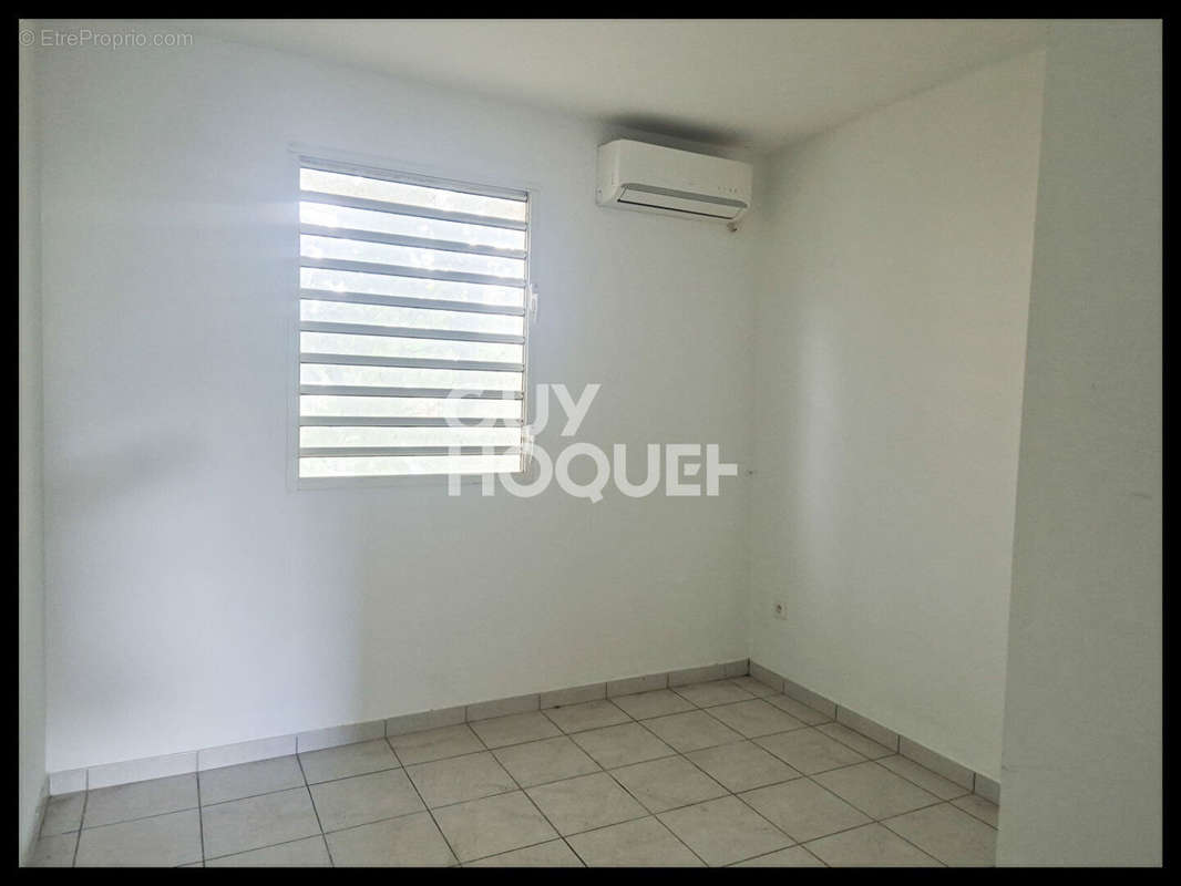 Appartement à KOUROU