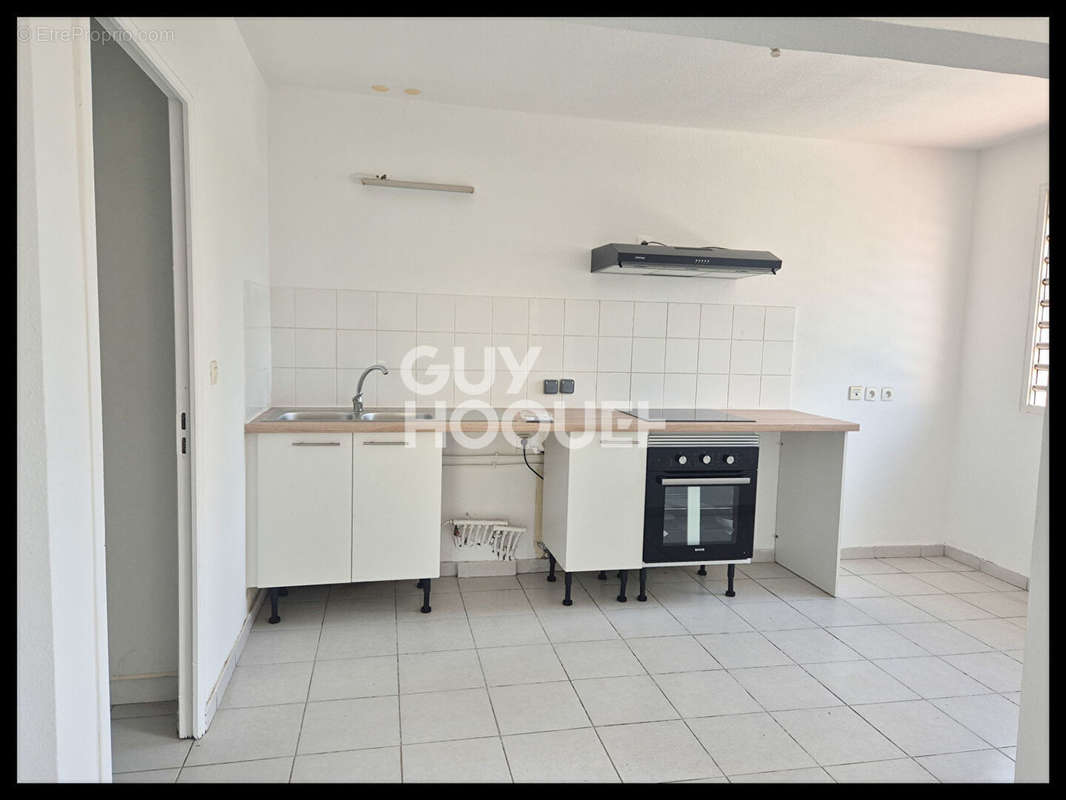 Appartement à KOUROU