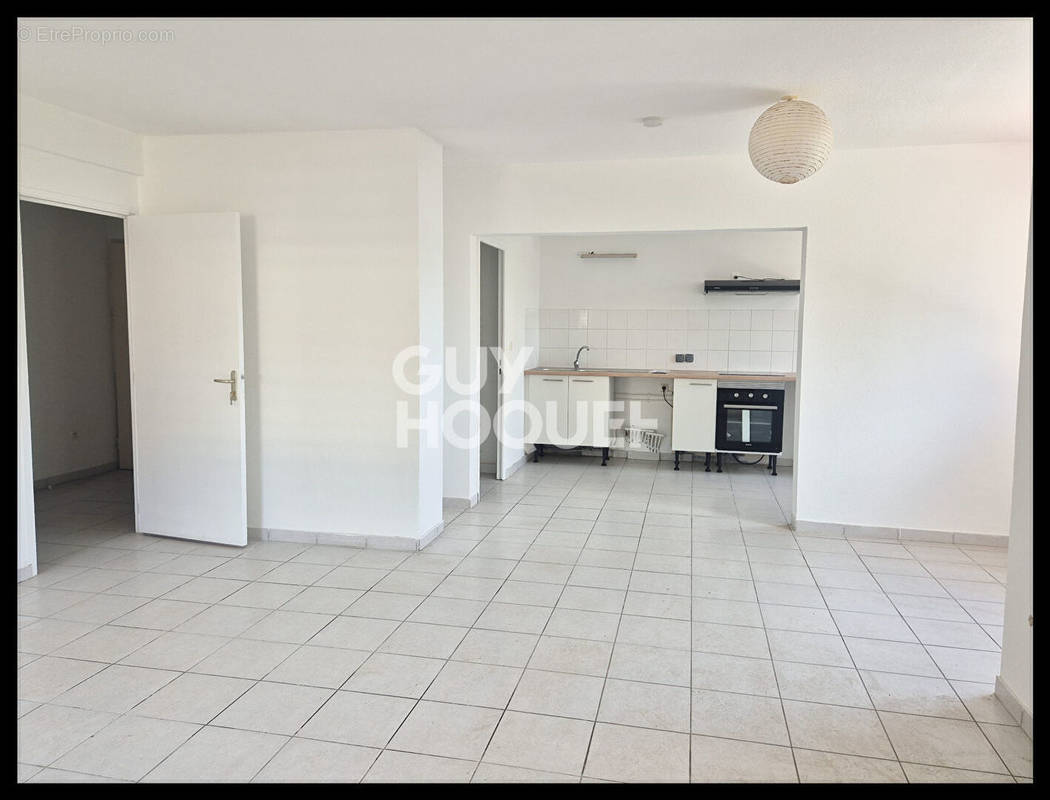 Appartement à KOUROU