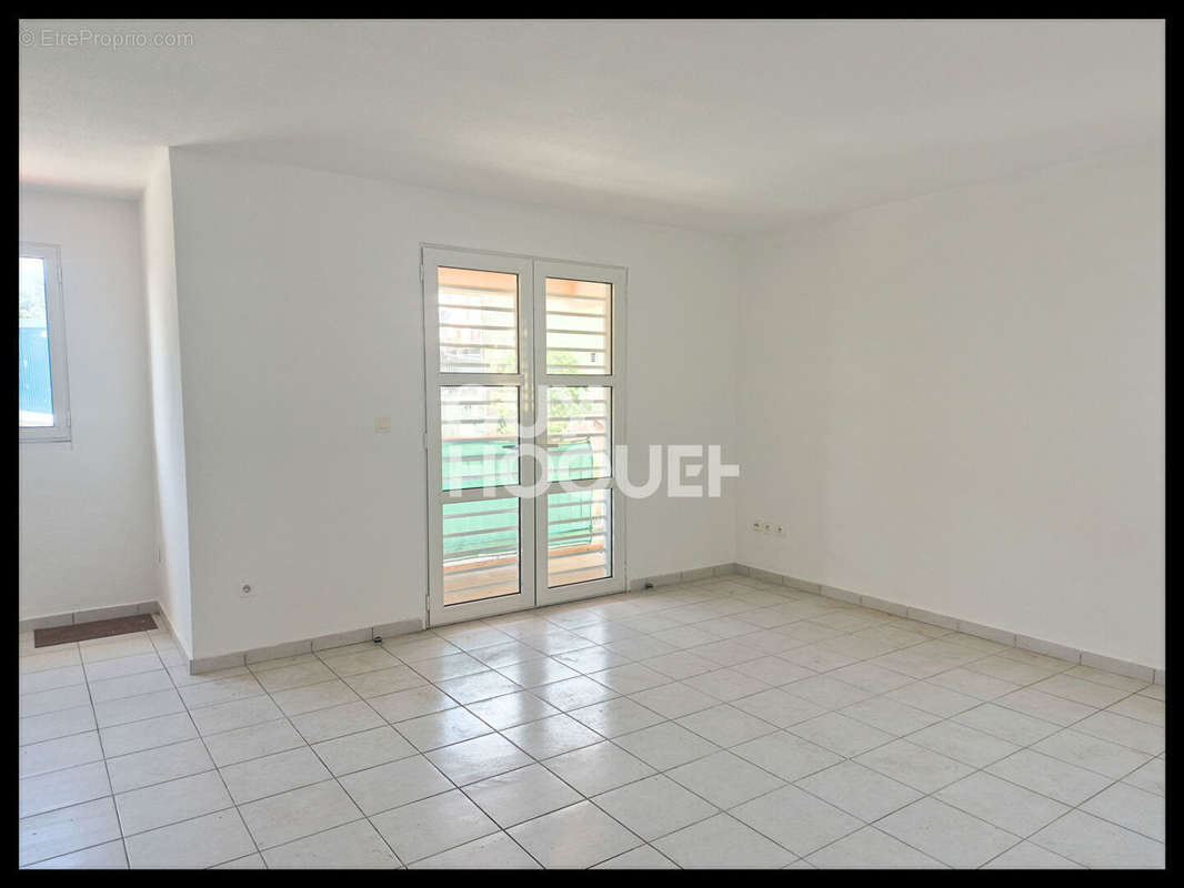 Appartement à KOUROU