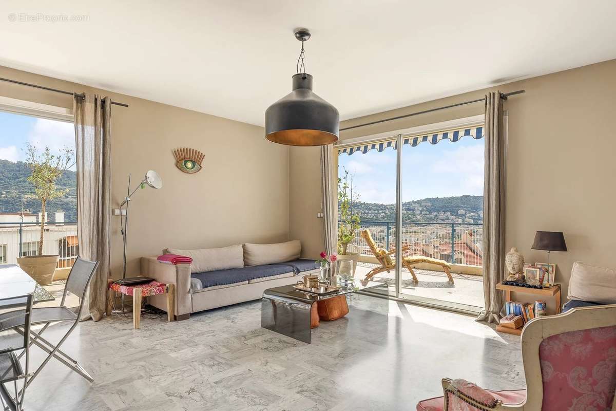 Appartement à NICE