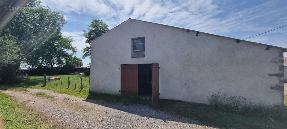 Maison à ORADOUR-SAINT-GENEST