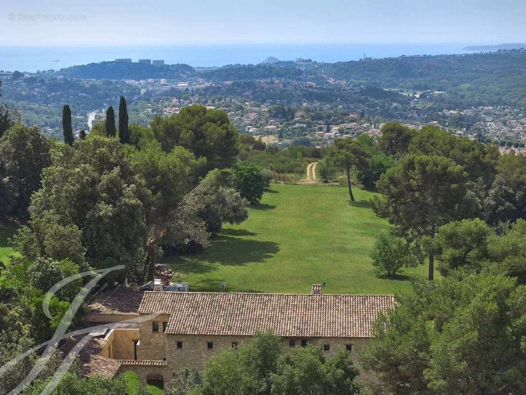 Maison à LA COLLE-SUR-LOUP