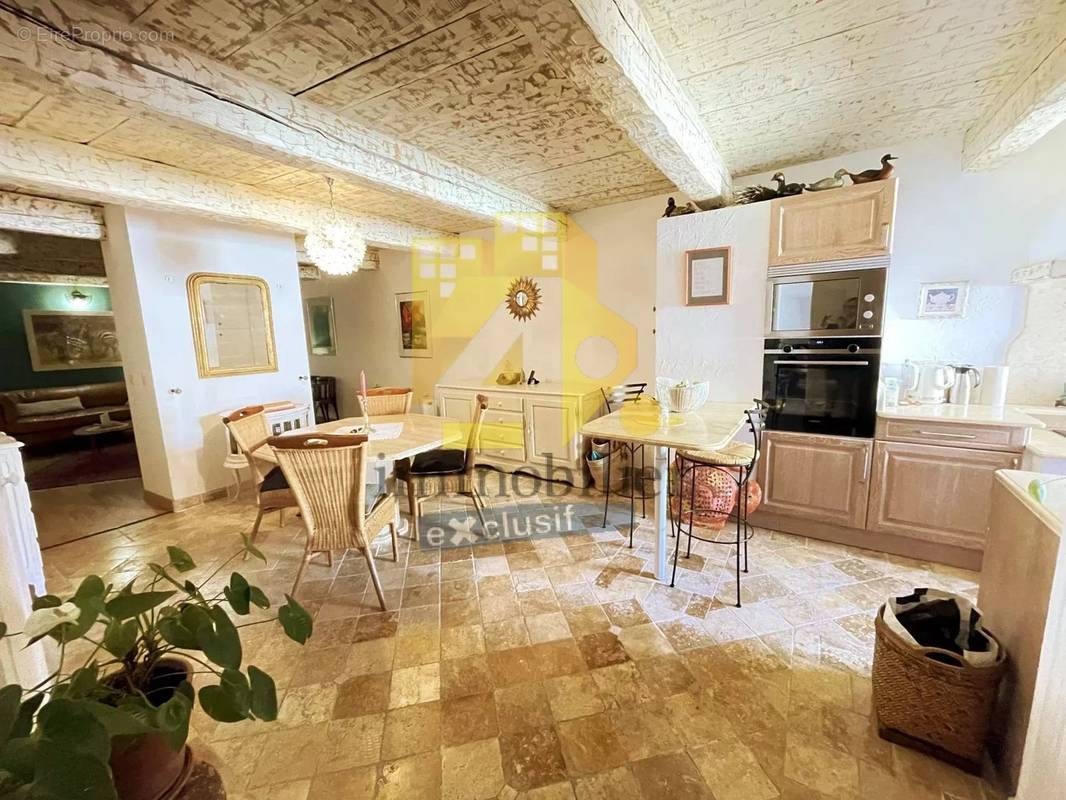 Appartement à FAYENCE