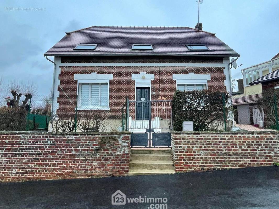 Coup de c½ur assuré pour cette maison en brique - Maison à ANIZY-LE-CHATEAU