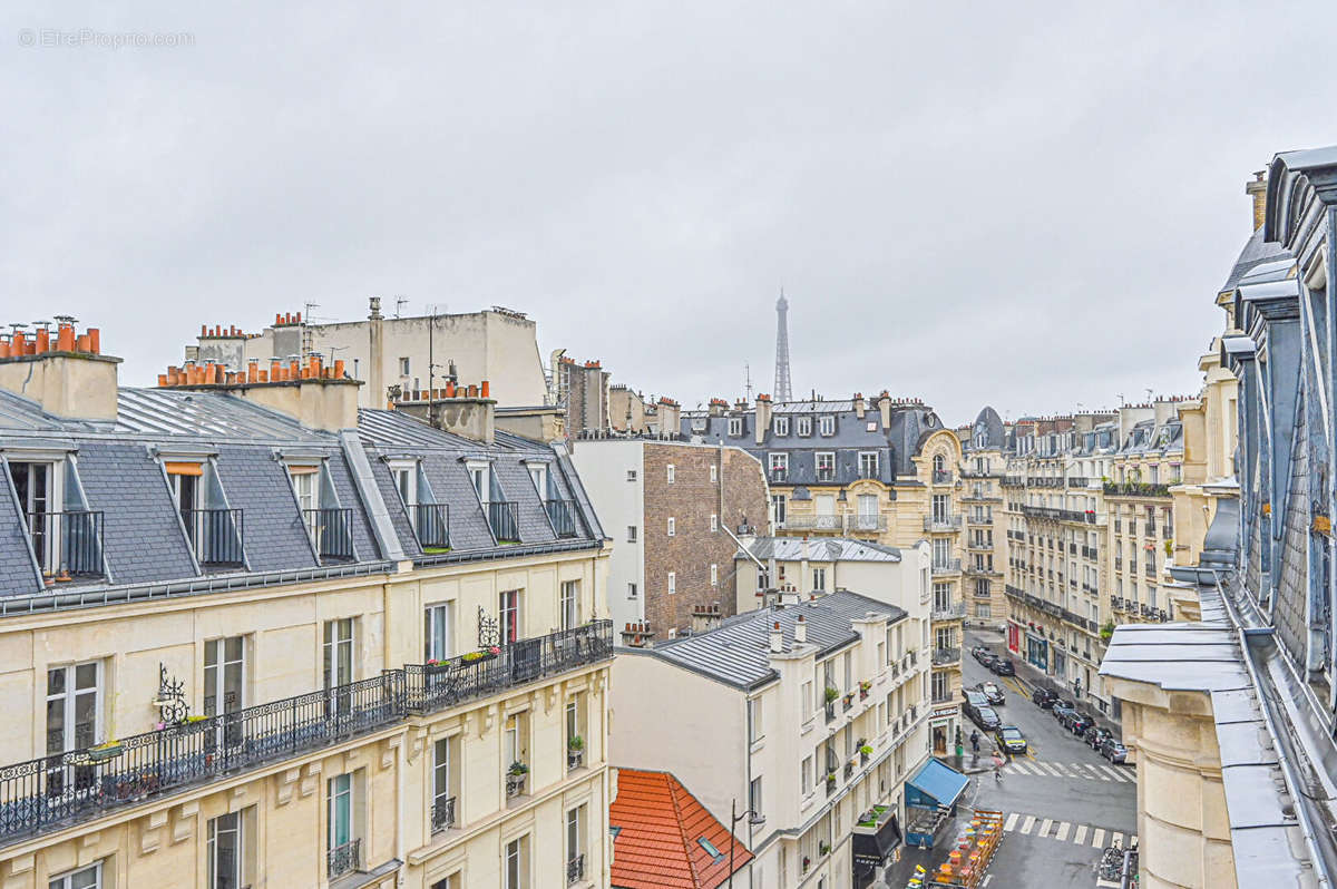 Appartement à PARIS-15E