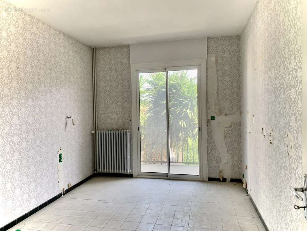 Appartement à CASES-DE-PENE