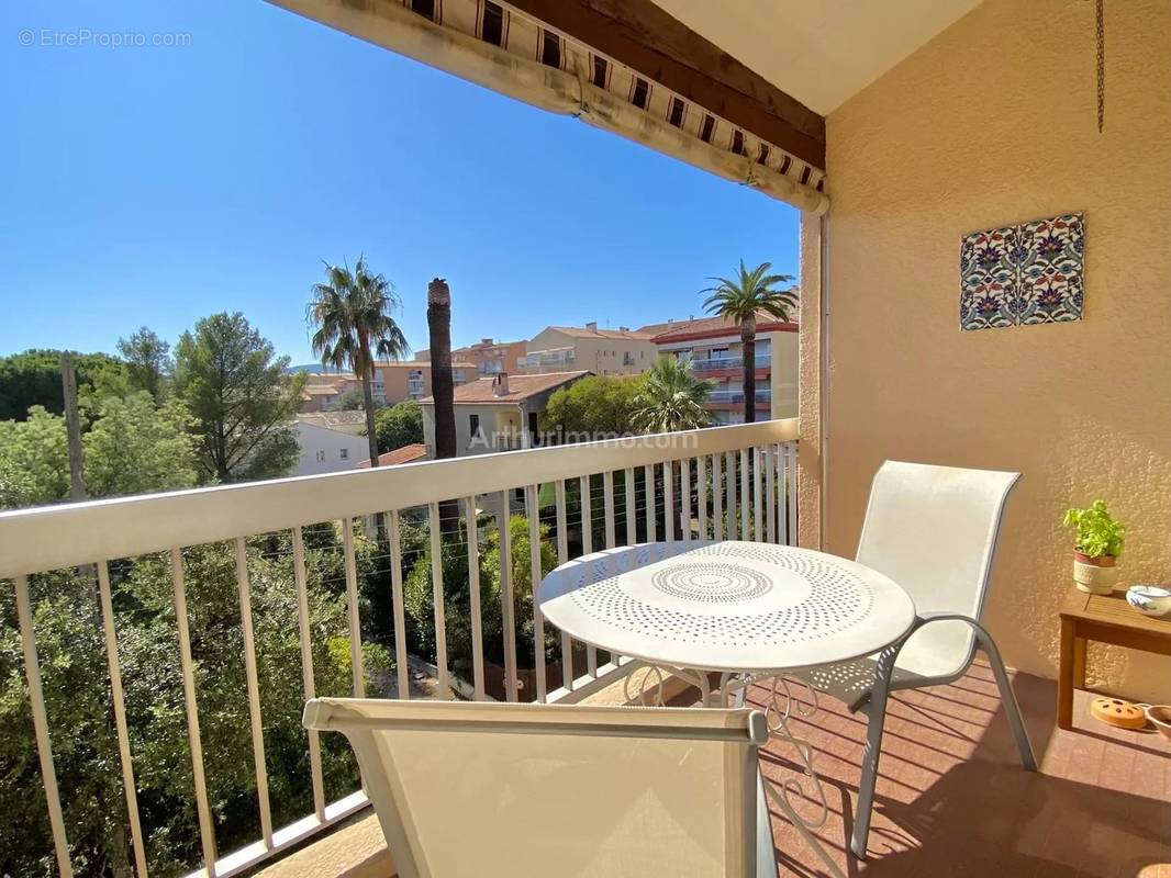 Appartement à FREJUS