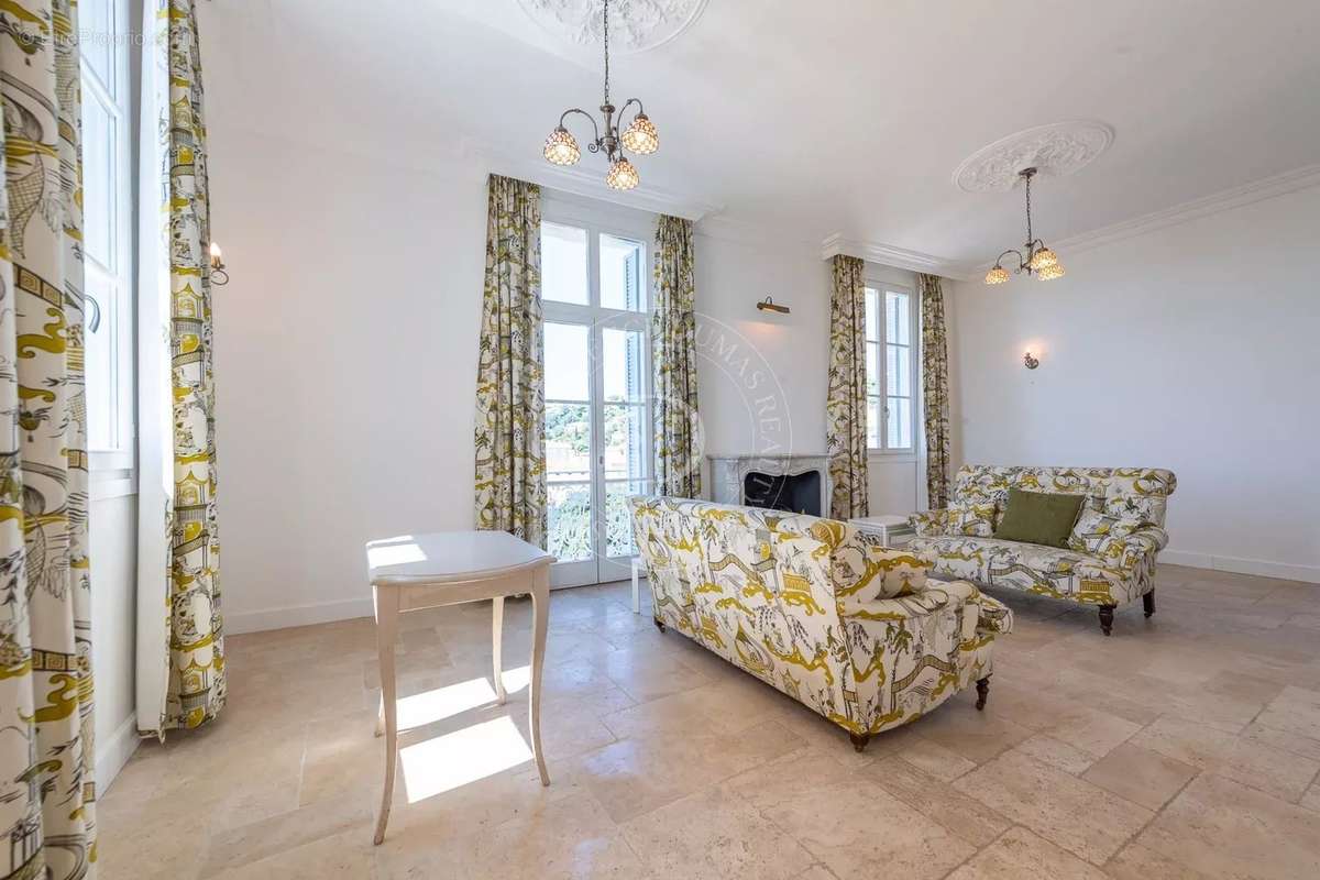 Appartement à BEAULIEU-SUR-MER