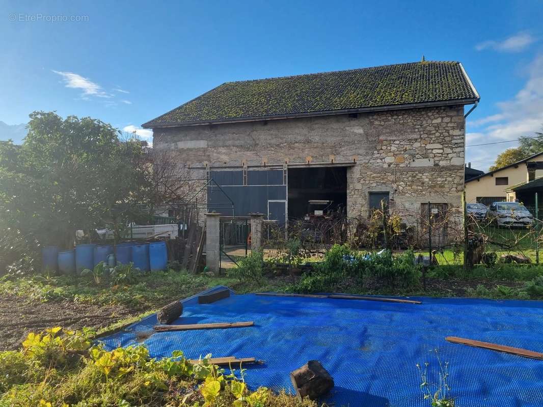 Maison à LA TERRASSE