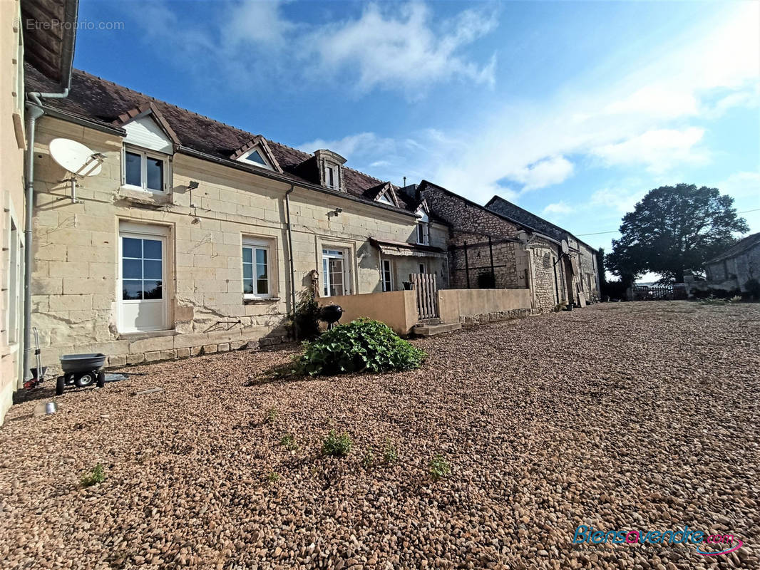 Maison à CHATELLERAULT