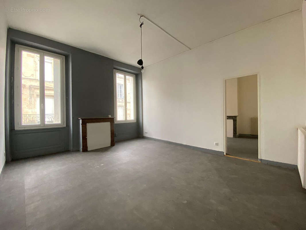 Appartement à BORDEAUX