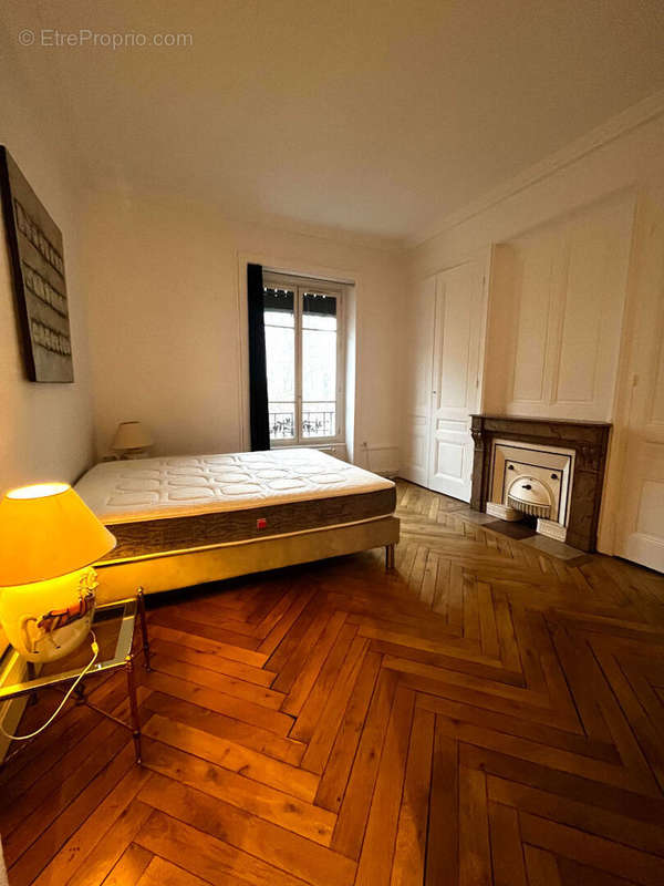 Appartement à LYON-6E