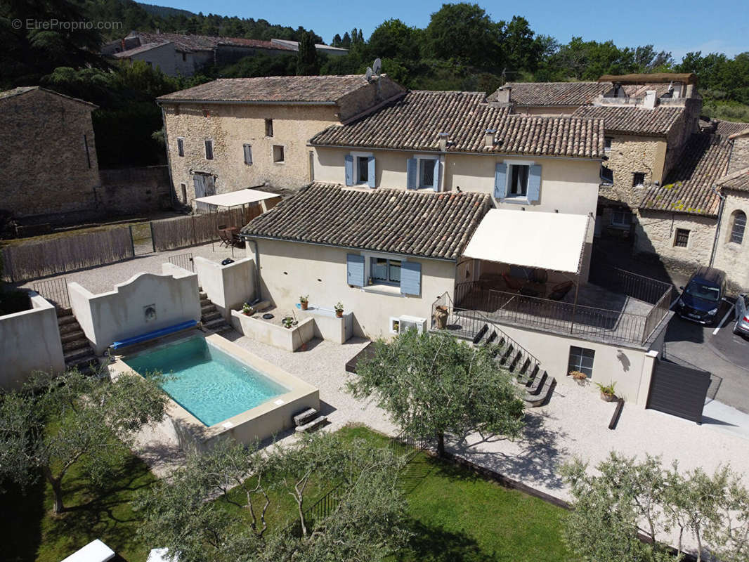 Maison à BEAUMONT-DU-VENTOUX