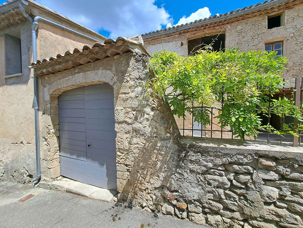 Maison à BEAUMONT-DU-VENTOUX