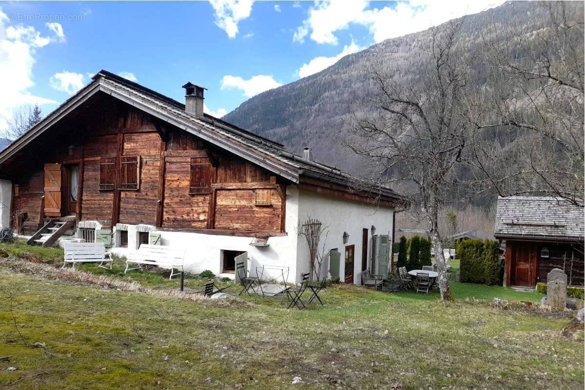 Maison à LES HOUCHES