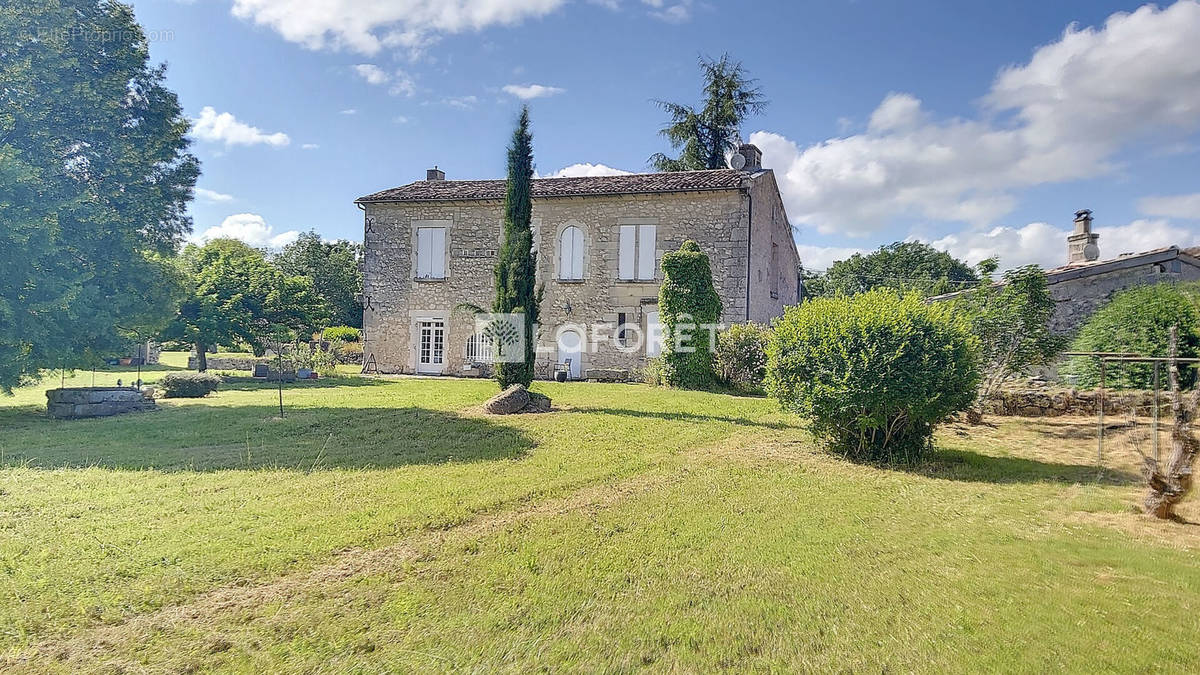 Maison à SAINT-ANDRE-DE-CUBZAC