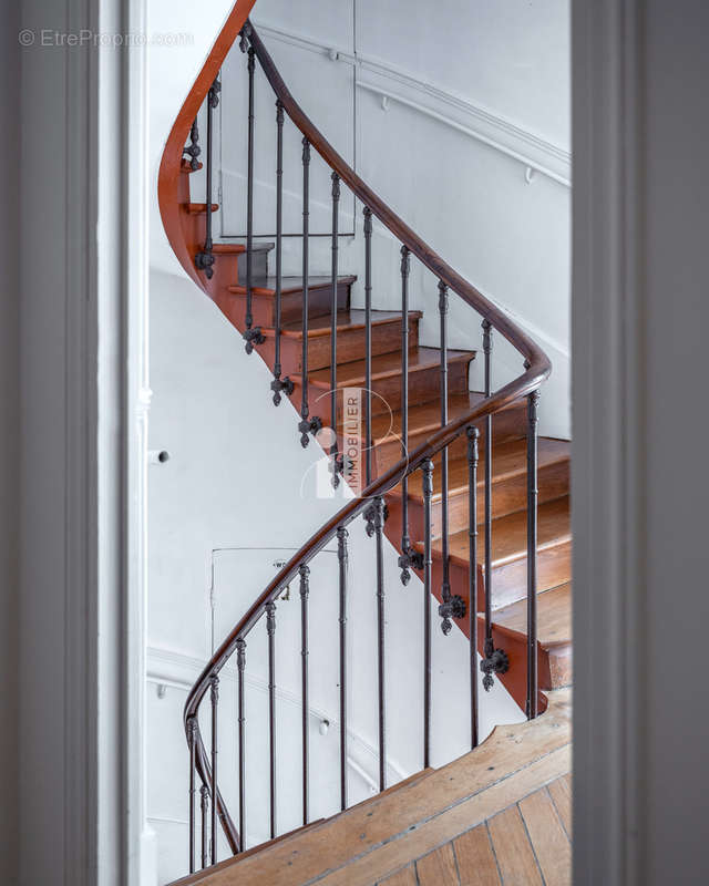 Maison à FONTAINEBLEAU