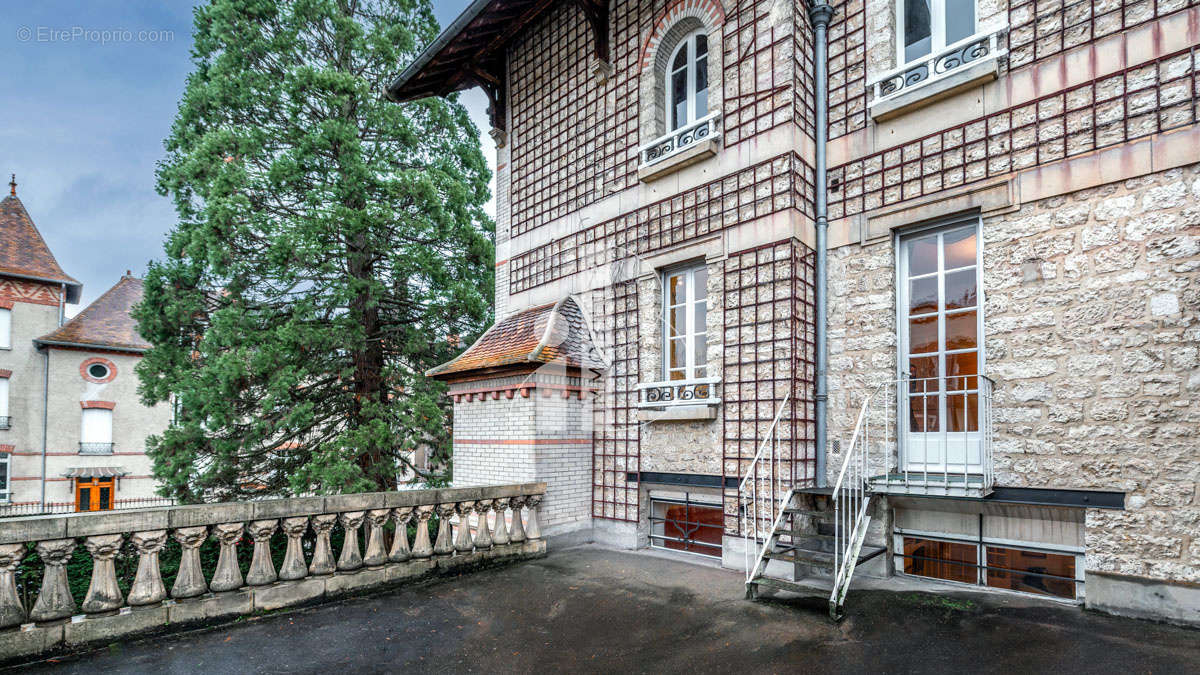 Maison à FONTAINEBLEAU