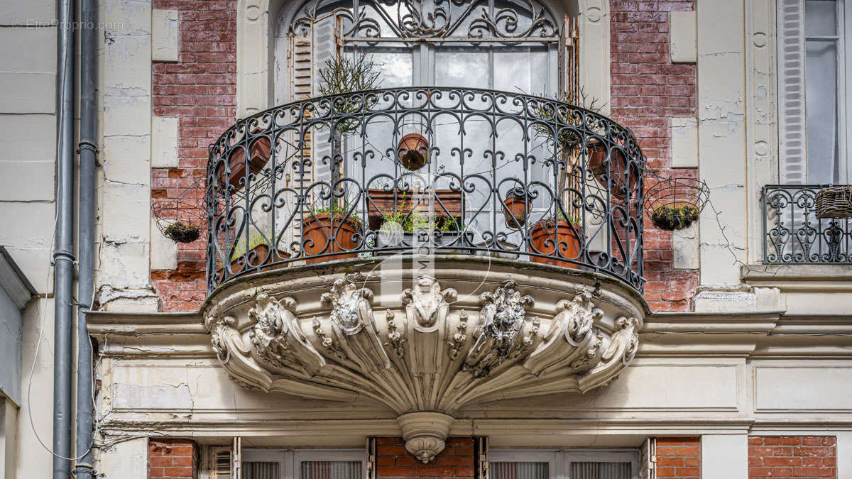 Maison à FONTAINEBLEAU