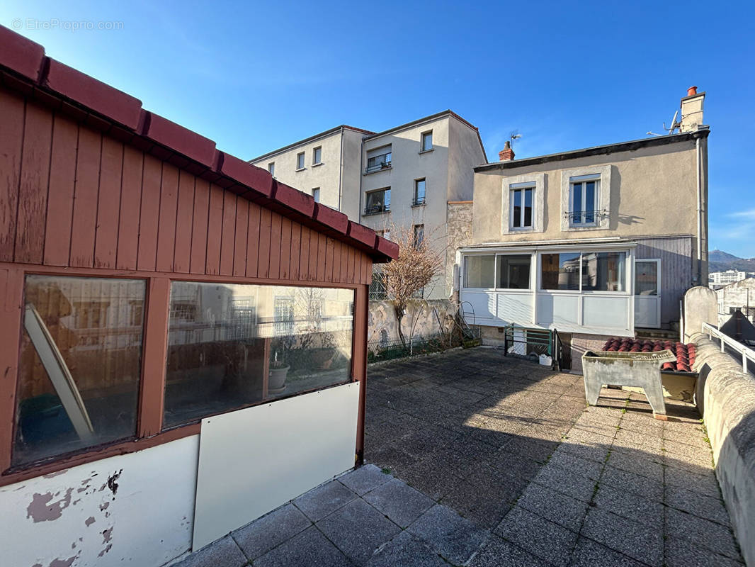 Maison à CLERMONT-FERRAND